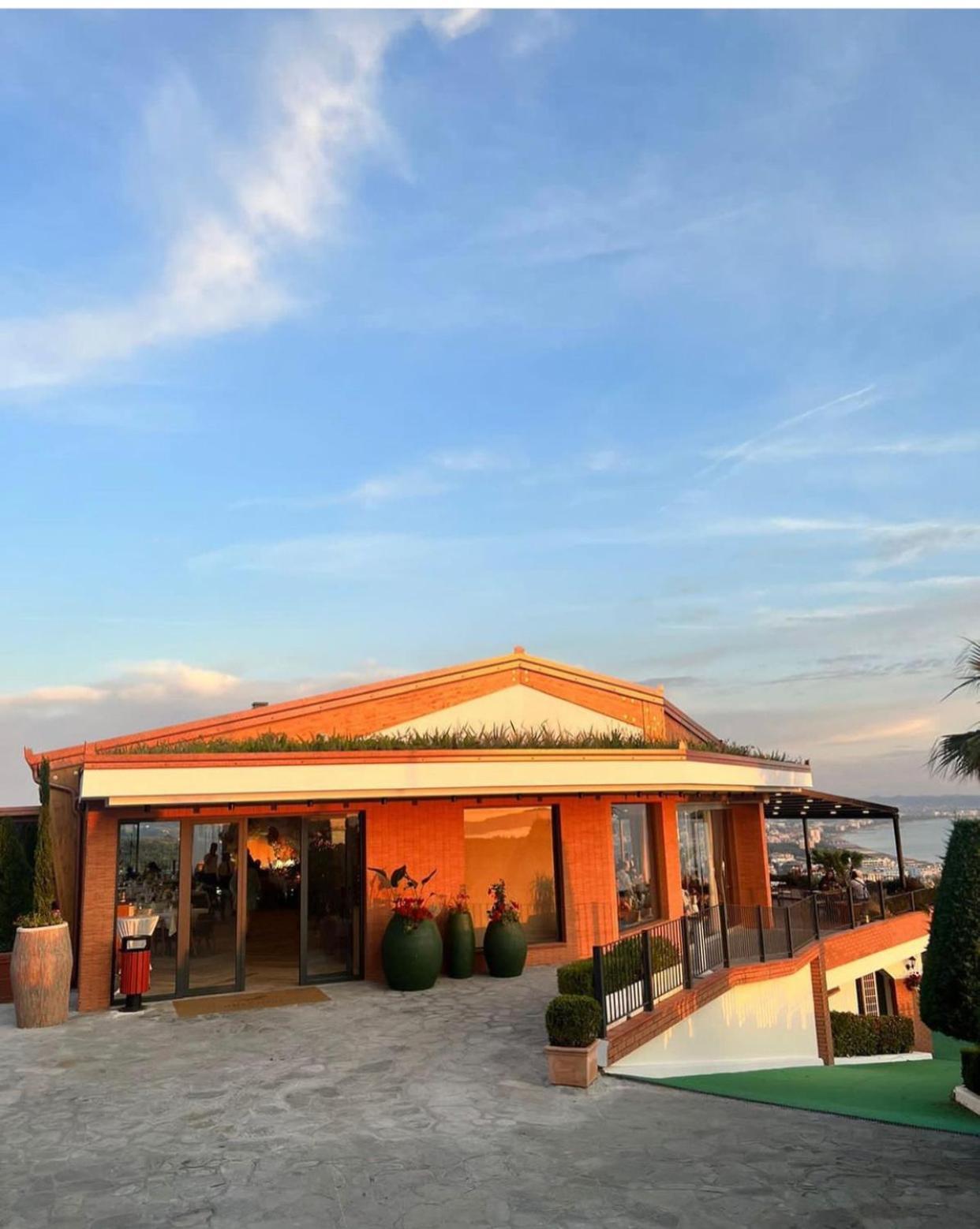 Agroturizem Kodra E Kuajve Škalngur Exterior foto
